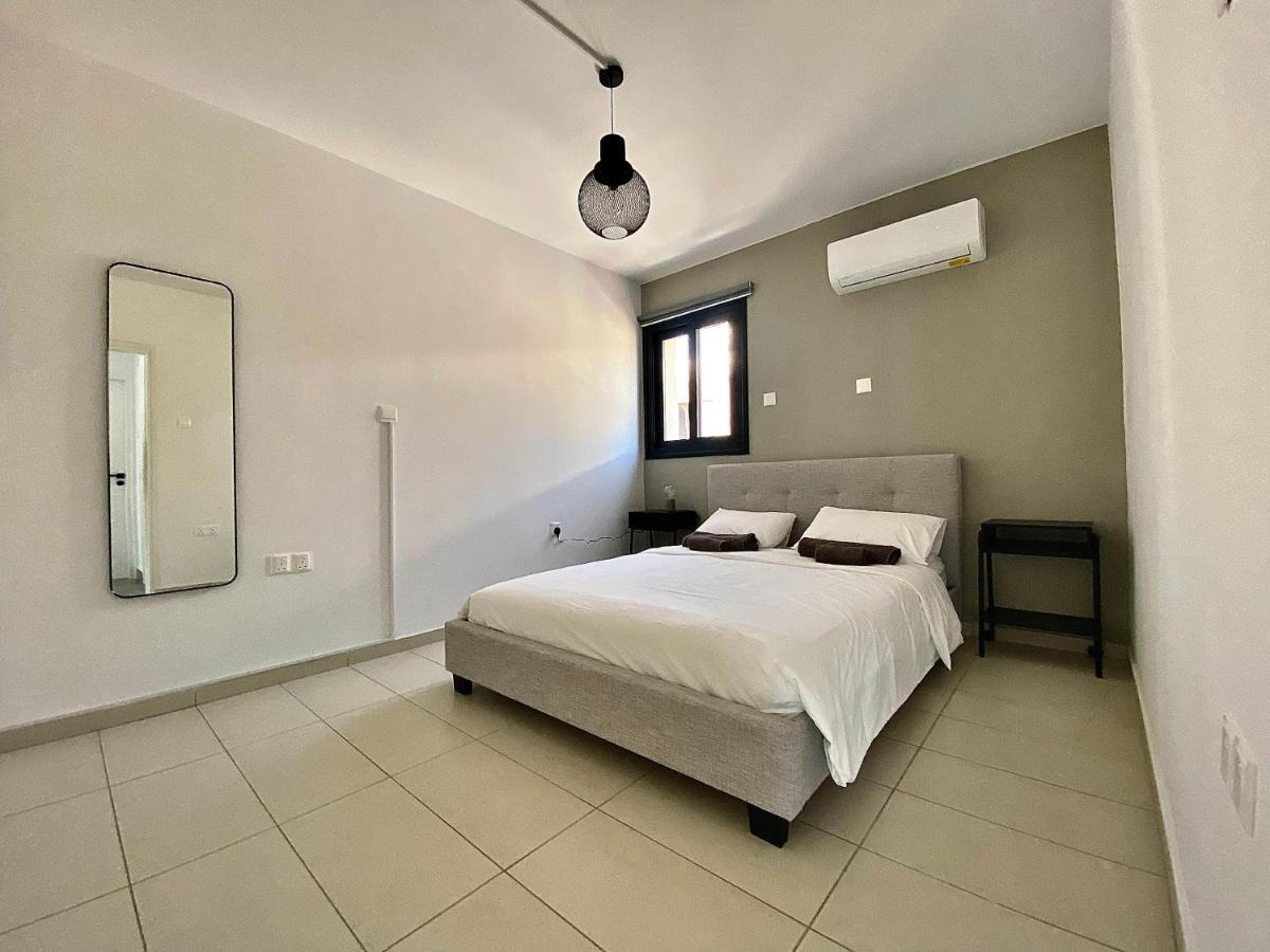 Sea La Vie #2 - Luxury Seaview Apartment Paphos Exterior foto
