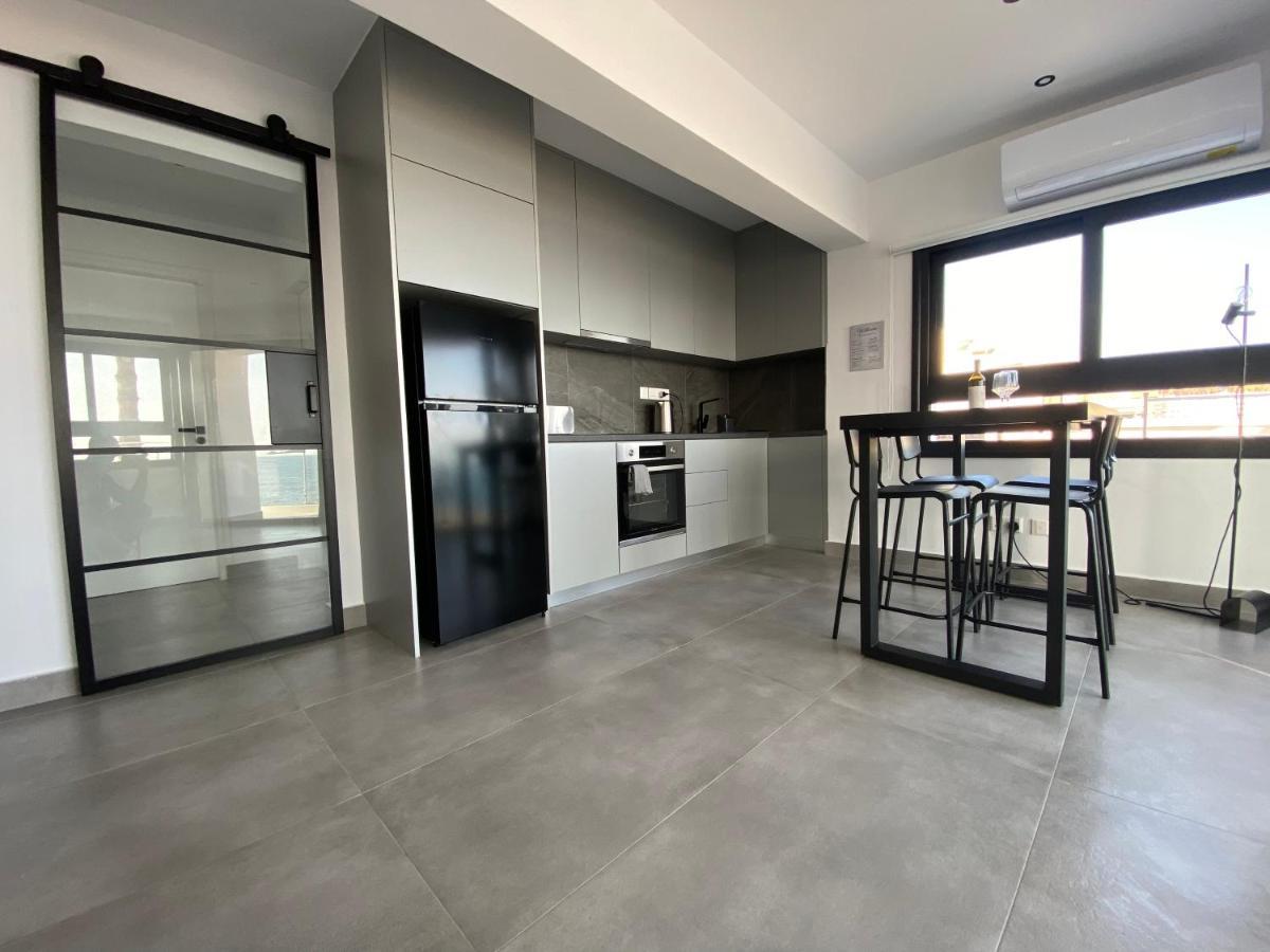 Sea La Vie #2 - Luxury Seaview Apartment Paphos Exterior foto